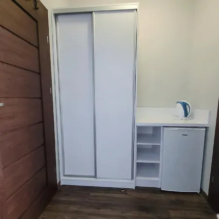 Horyzont Goscinne * יאסטארניה